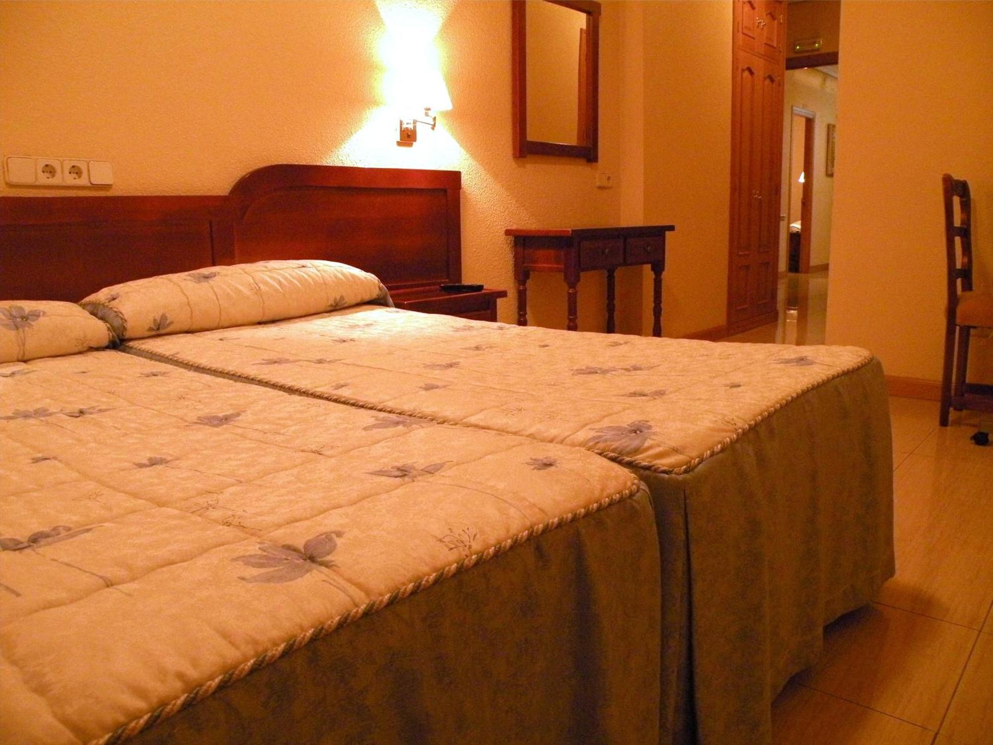 Hostal Benamar Hotel Madrid Kültér fotó